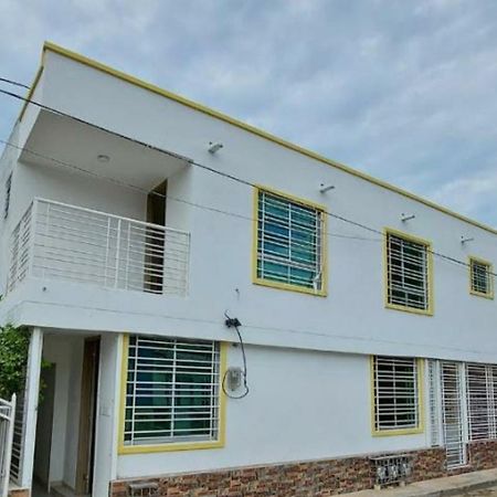 Apartamento Nuevo A Una Cuadra Del Rodadero Gaira Kültér fotó